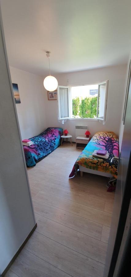 1 Chambre Privative Avec Bureau Et Cuisine Dans Maison 105 M2 Montfaucon Montfaucon  外观 照片