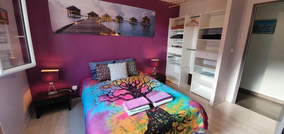 1 Chambre Privative Avec Bureau Et Cuisine Dans Maison 105 M2 Montfaucon Montfaucon  外观 照片